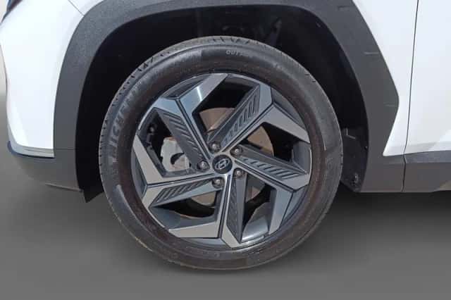 Hyundai Tucson (2021) thumbnail 8