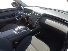 Hyundai Tucson (2021) thumbnail 9