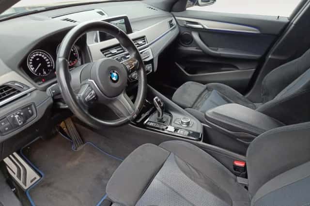 BMW X2 (2018) thumbnail 11
