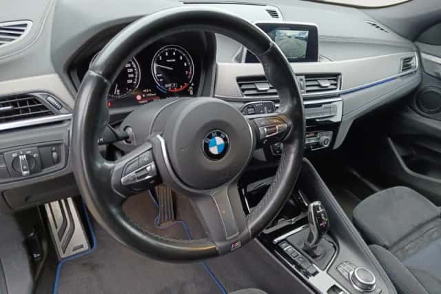 BMW X2 (2018) thumbnail 15