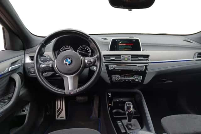 BMW X2 (2018) thumbnail 9