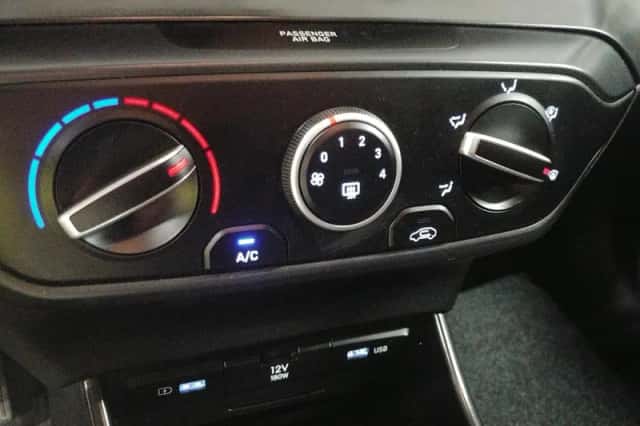 Hyundai Bayon (2023) thumbnail 19