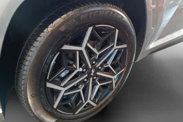 Hyundai Tucson (2023) thumbnail 9