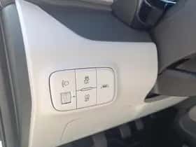 Hyundai i10 (2023) thumbnail 13