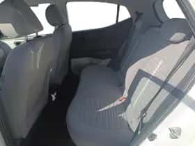 Hyundai i10 (2023) thumbnail 21