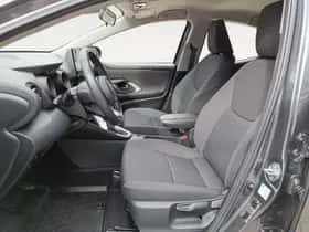 Toyota Yaris (2023) thumbnail 11