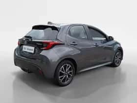 Toyota Yaris (2023) thumbnail 5