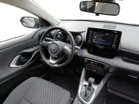 Toyota Yaris (2023) thumbnail 10