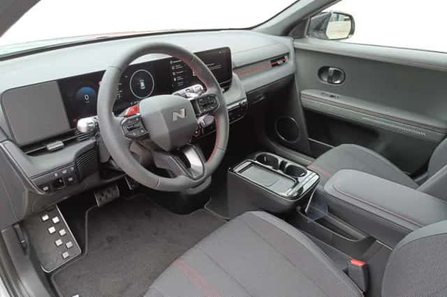 Hyundai Ioniq 5 (2026) thumbnail 13
