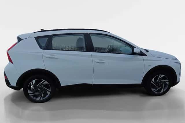 Hyundai Bayon (2024) thumbnail 4