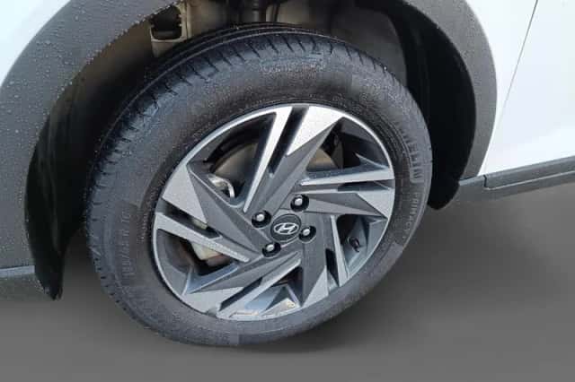Hyundai Bayon (2024) thumbnail 9