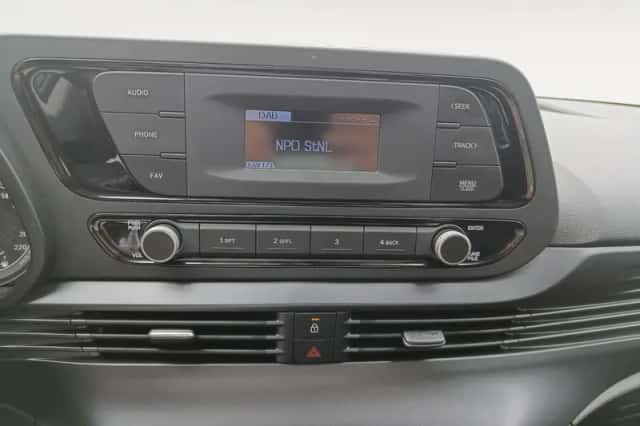 Hyundai i20 (2023) thumbnail 24
