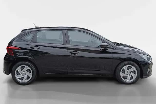 Hyundai i20 (2023) thumbnail 4