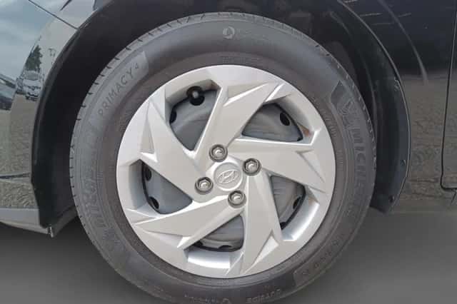 Hyundai i20 (2023) thumbnail 8