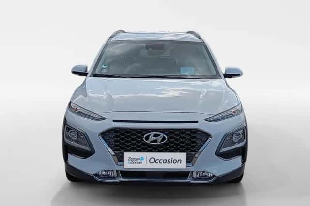 Hyundai Kona (2019) thumbnail 2