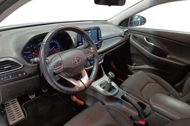 Hyundai i30 (2019) thumbnail 19