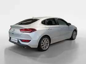 Hyundai i30 (2019) thumbnail 5