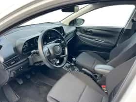 Hyundai i20 (2023) thumbnail 14