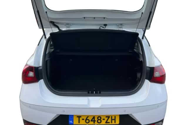 Hyundai i20 (2023) thumbnail 26