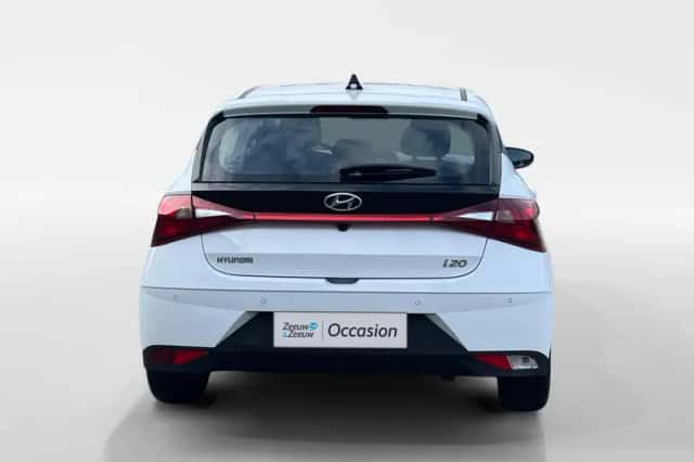 Hyundai i20 (2023) thumbnail 6
