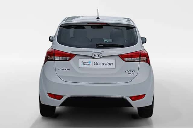 Hyundai ix20 (2015) thumbnail 6