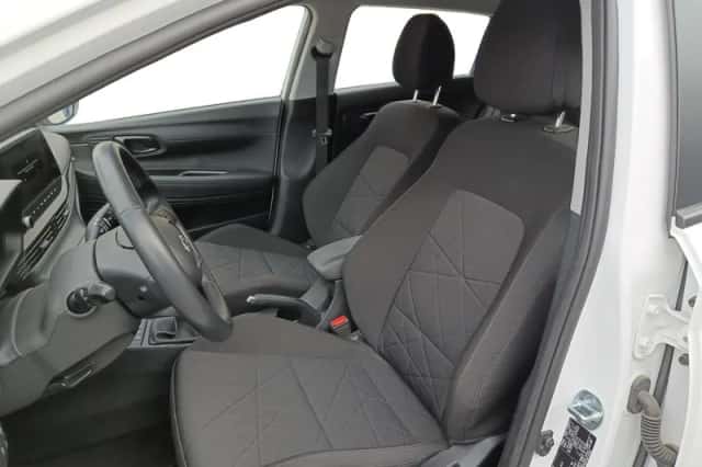 Hyundai Bayon (2024) thumbnail 17