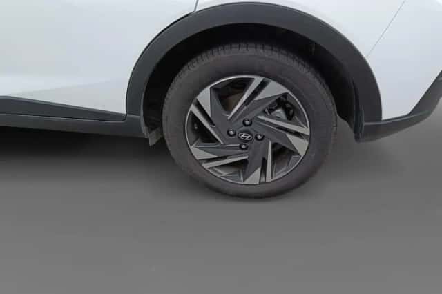 Hyundai Bayon (2024) thumbnail 7