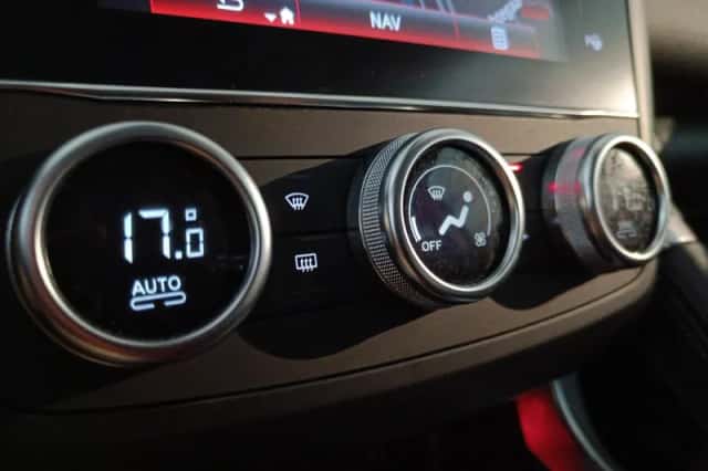 Renault Kadjar (2021) thumbnail 18