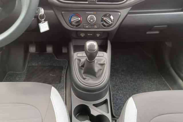 Hyundai i10 (2025) thumbnail 15
