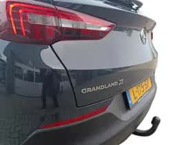 Opel Grandland X (2018) thumbnail 8