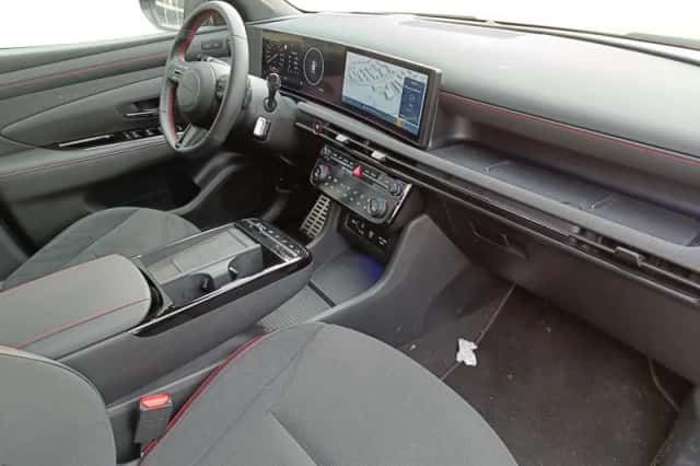 Hyundai Tucson (2025) thumbnail 9