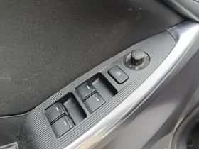 Mazda CX-5 (2014) thumbnail 15