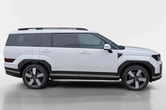 Hyundai Santa Fe (2026) thumbnail 4