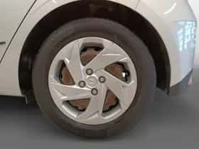 Hyundai i20 (2021) thumbnail 16