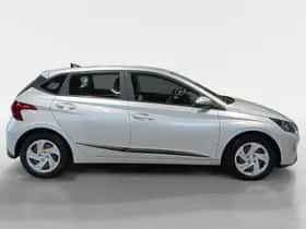 Hyundai i20 (2021) thumbnail 4