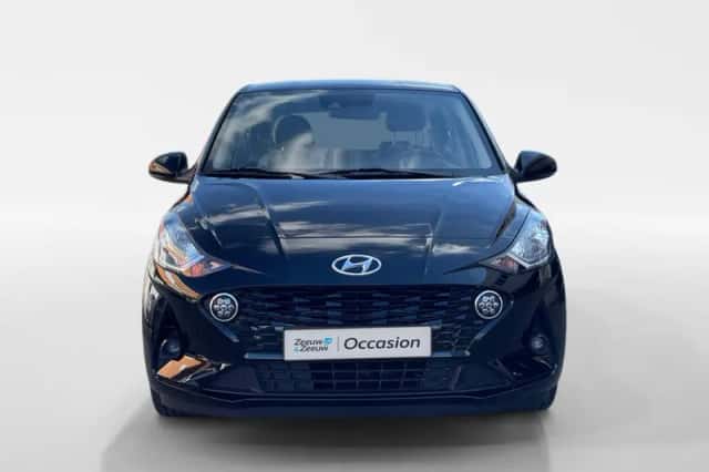 Hyundai i10 (2021) thumbnail 3
