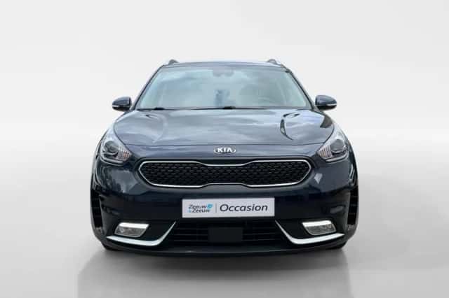 Kia Niro (2018) thumbnail 2