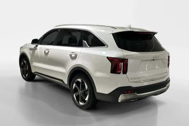 Kia Sorento (2026) thumbnail 3