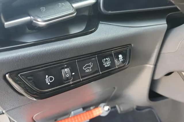 Kia Niro (2025) thumbnail 38