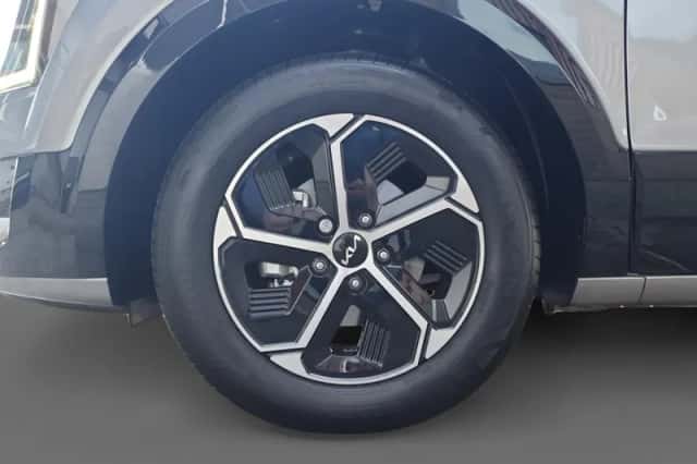 Kia Niro (2025) thumbnail 10