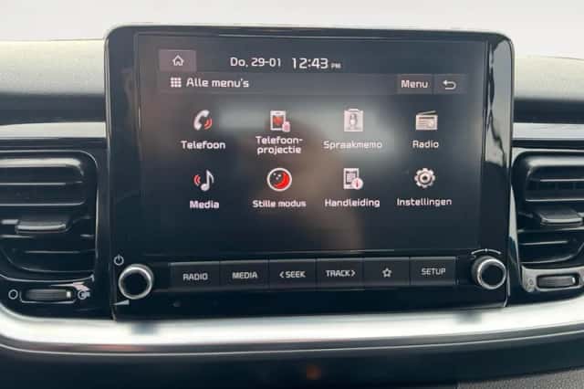 Kia Stonic (2023) thumbnail 15