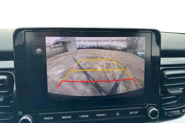 Kia Stonic (2023) thumbnail 16