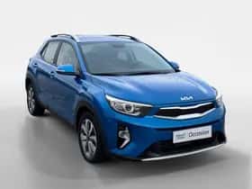 Kia Stonic (2023) thumbnail 3