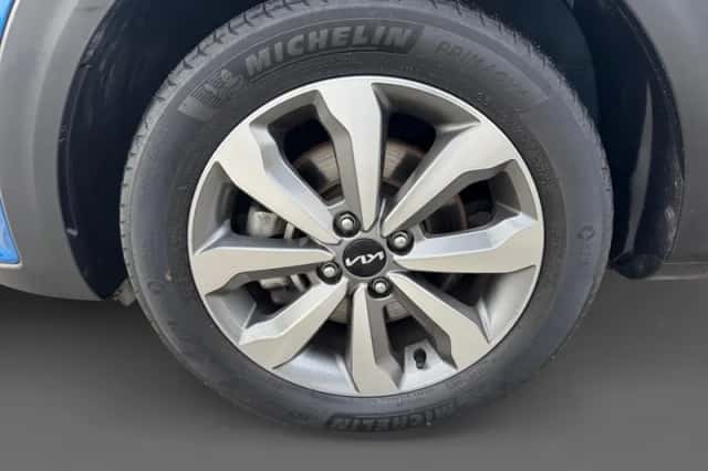 Kia Stonic (2023) thumbnail 26