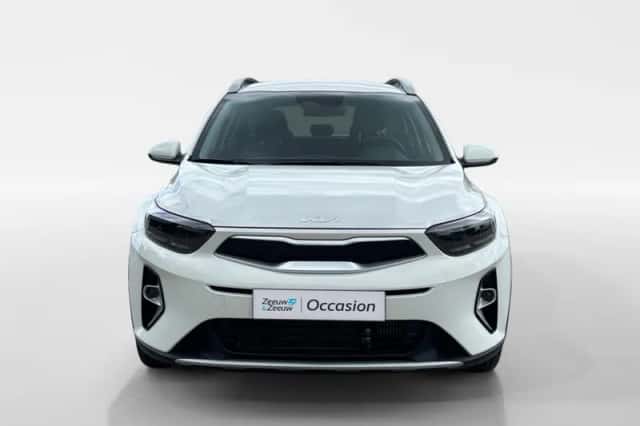 Kia Stonic (2025) thumbnail 2