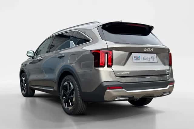 Kia Sorento (2026) thumbnail 3