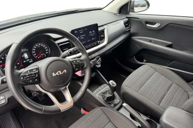 Kia Stonic (2023) thumbnail 11