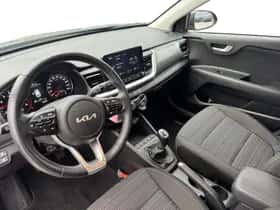 Kia Stonic (2023) thumbnail 11