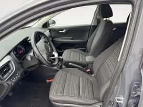 Kia Stonic (2023) thumbnail 12