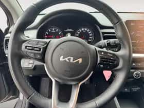 Kia Stonic (2023) thumbnail 14